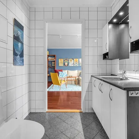 Cosy Top-floor Apartment